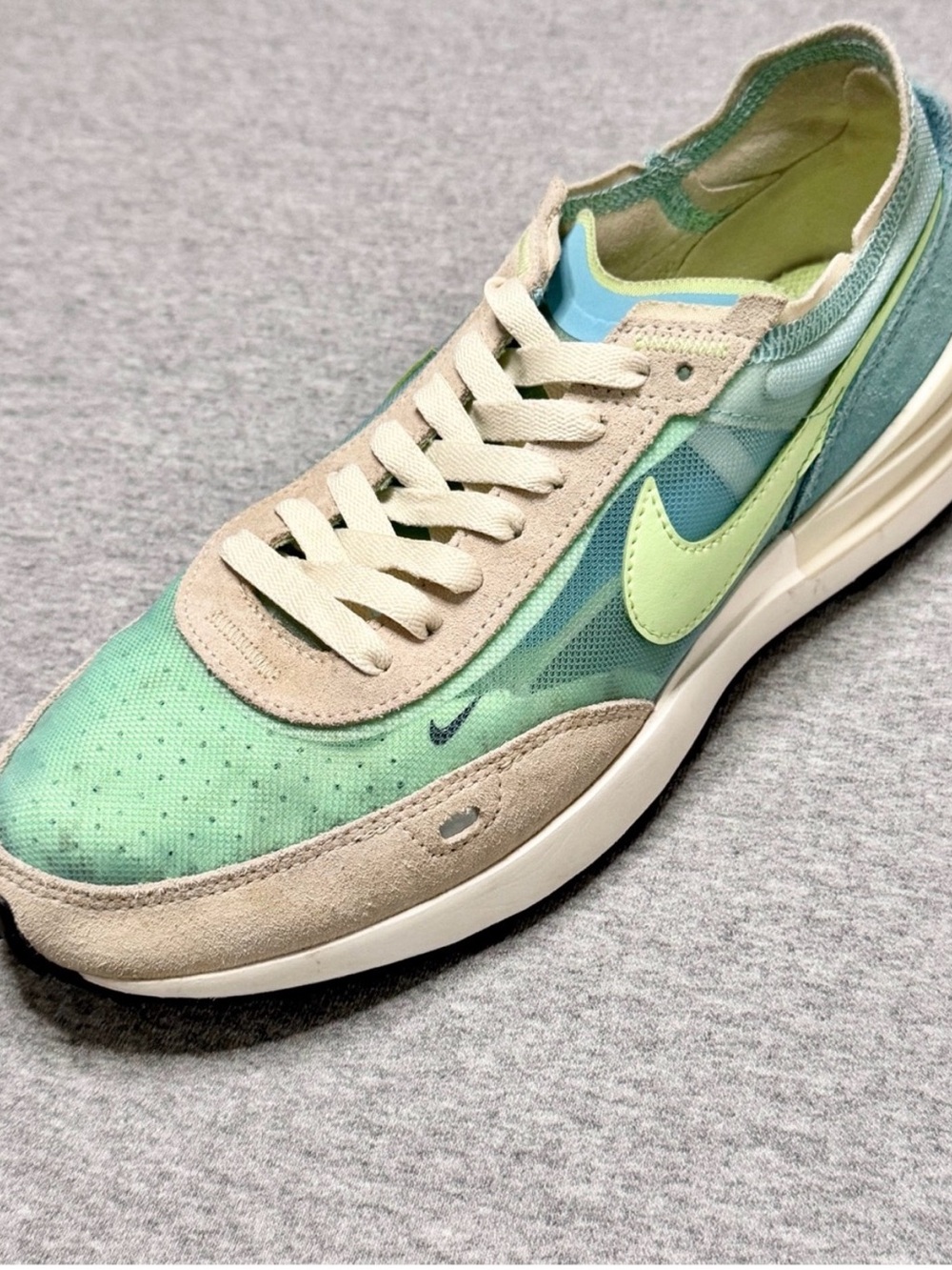 Nike Women's Mint Green and Cream Low-Top Sneaker